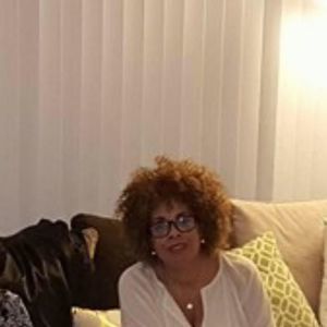 Meet your Posher, Lynn